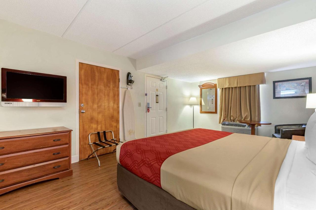 Econo Lodge Inn & Suites Lugoff Εξωτερικό φωτογραφία