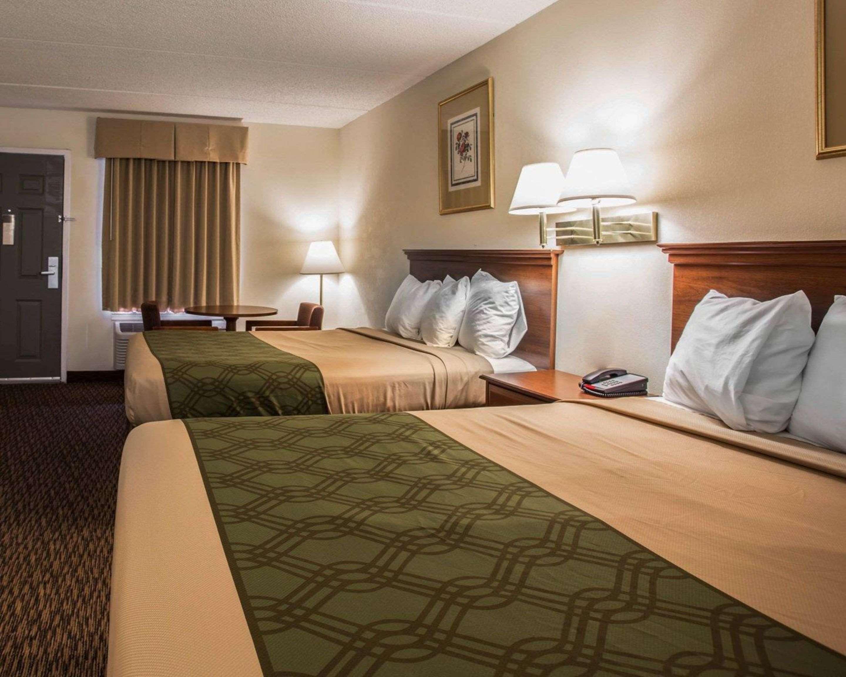 Econo Lodge Inn & Suites Lugoff Εξωτερικό φωτογραφία