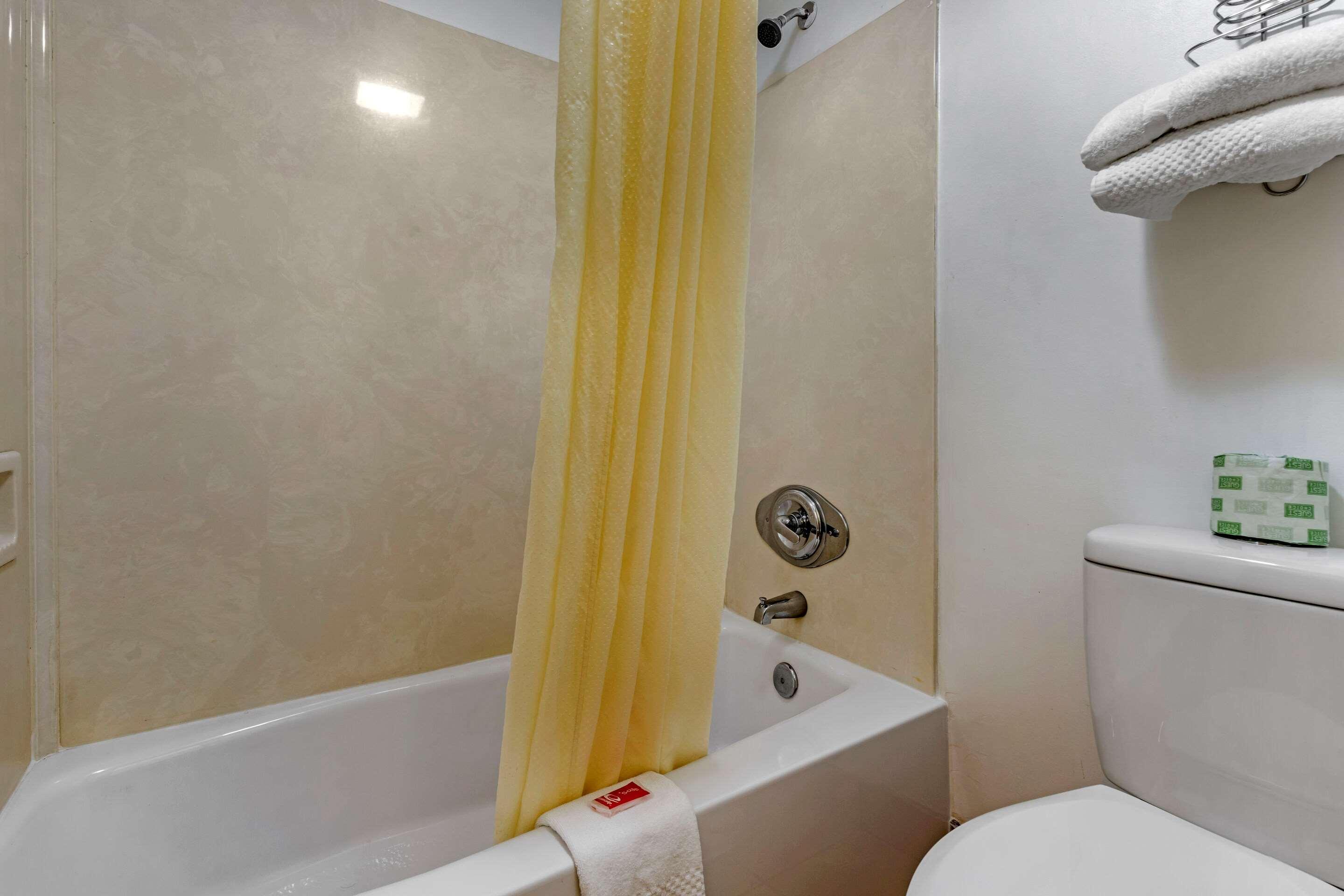 Econo Lodge Inn & Suites Lugoff Εξωτερικό φωτογραφία