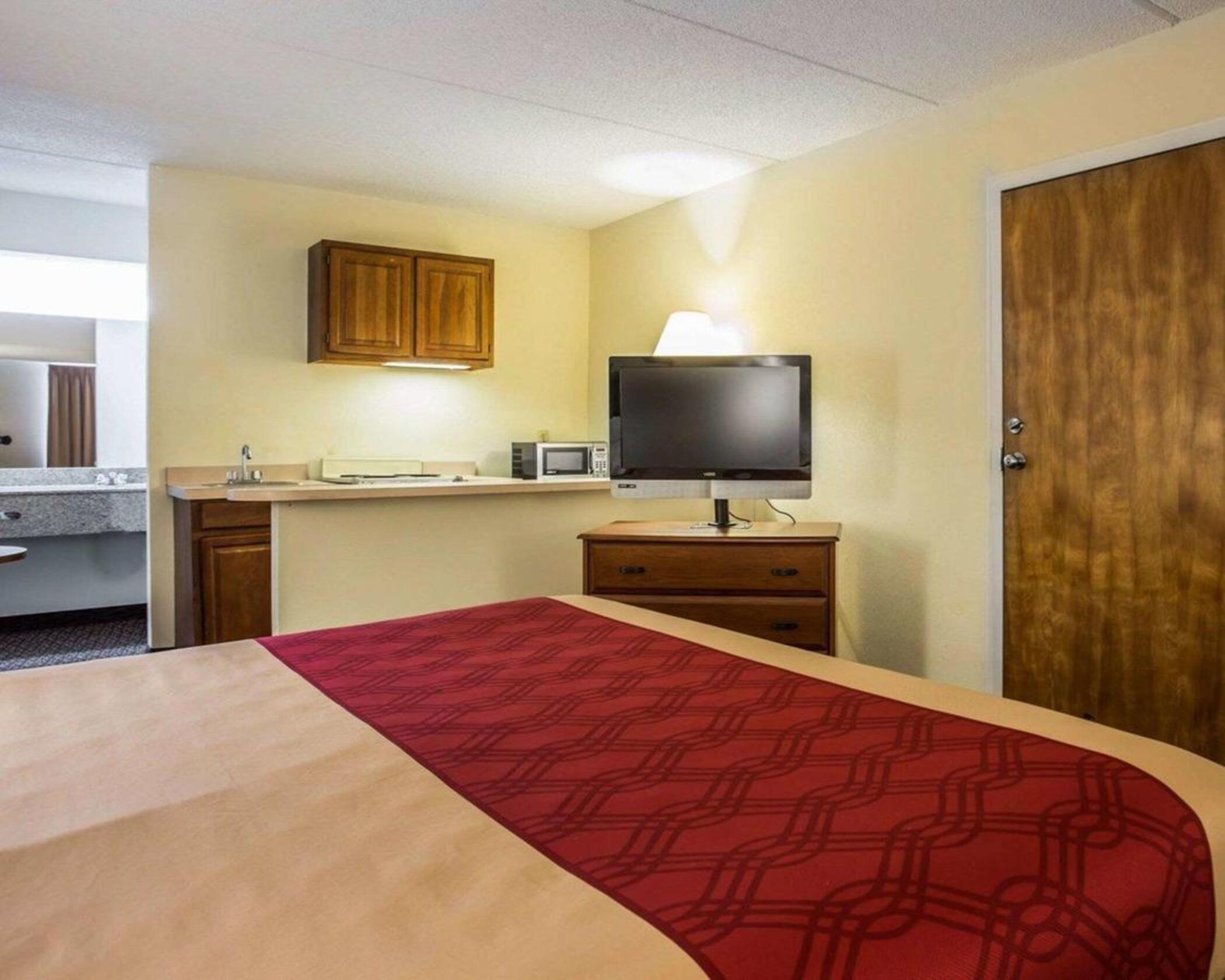 Econo Lodge Inn & Suites Lugoff Εξωτερικό φωτογραφία