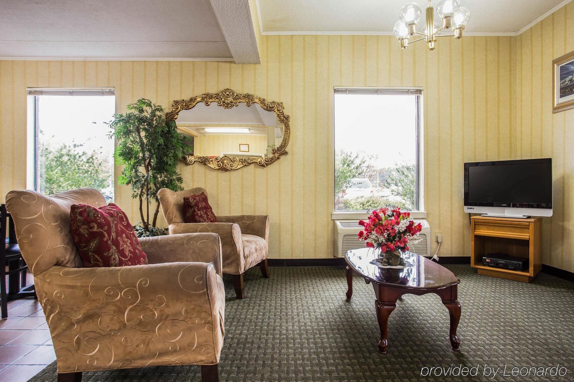 Econo Lodge Inn & Suites Lugoff Εξωτερικό φωτογραφία