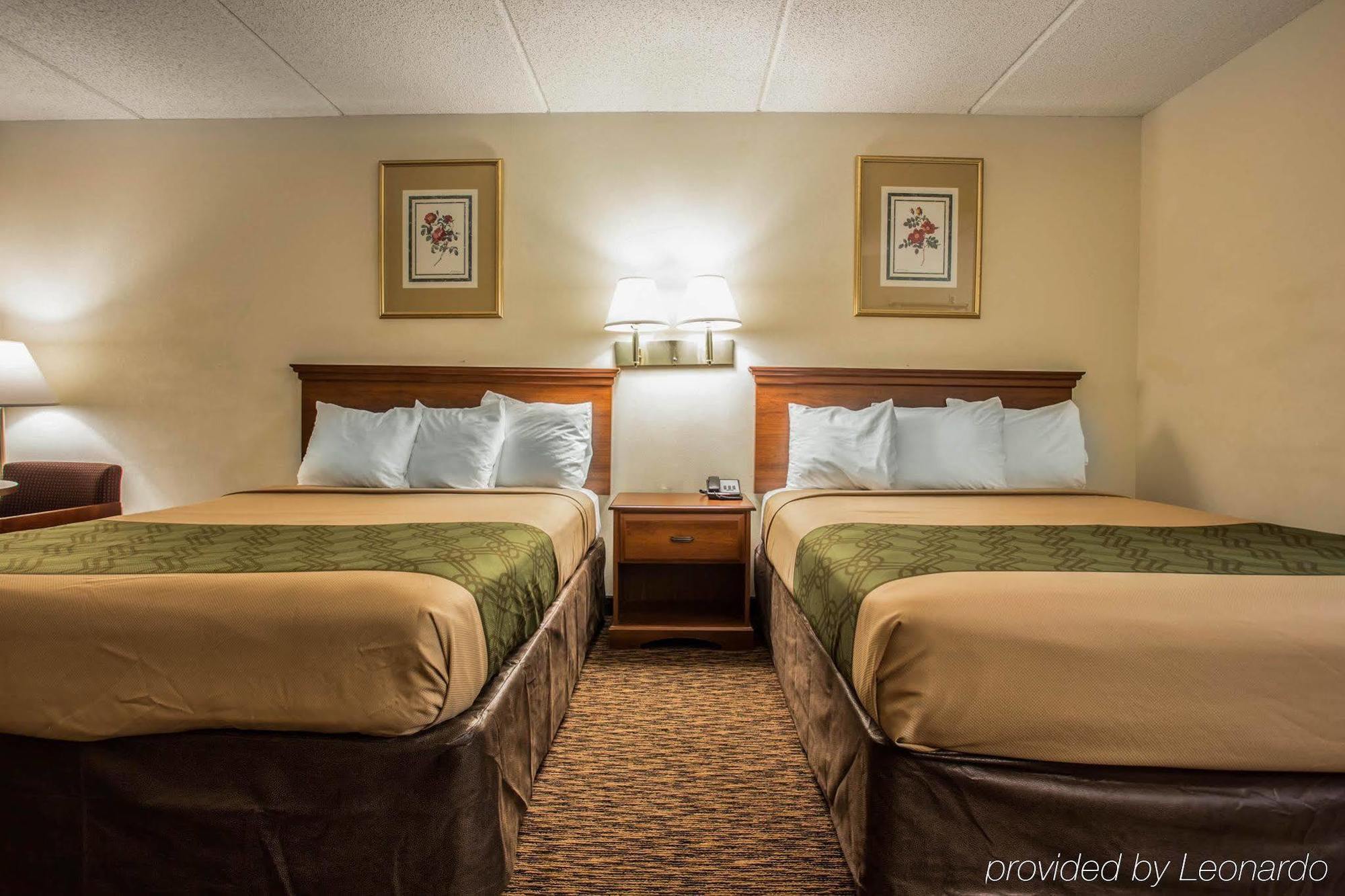 Econo Lodge Inn & Suites Lugoff Εξωτερικό φωτογραφία