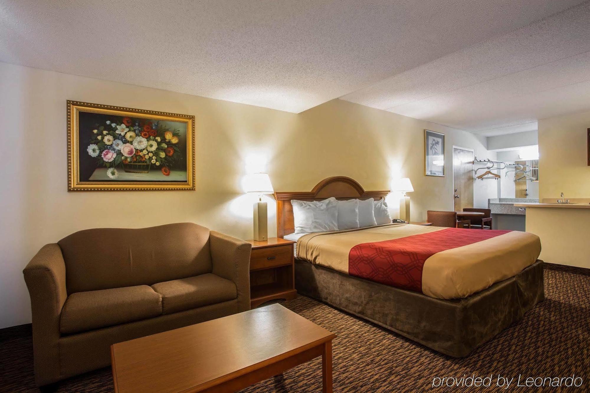 Econo Lodge Inn & Suites Lugoff Εξωτερικό φωτογραφία