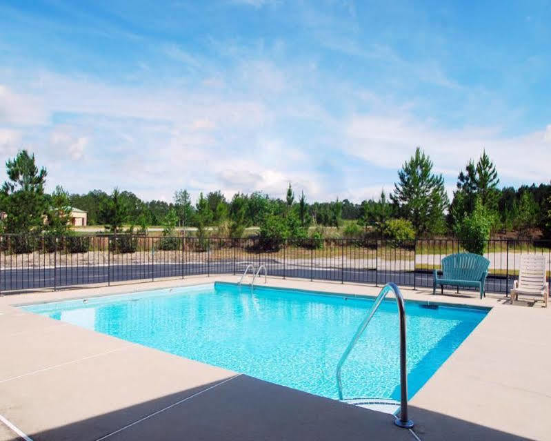 Econo Lodge Inn & Suites Lugoff Εξωτερικό φωτογραφία